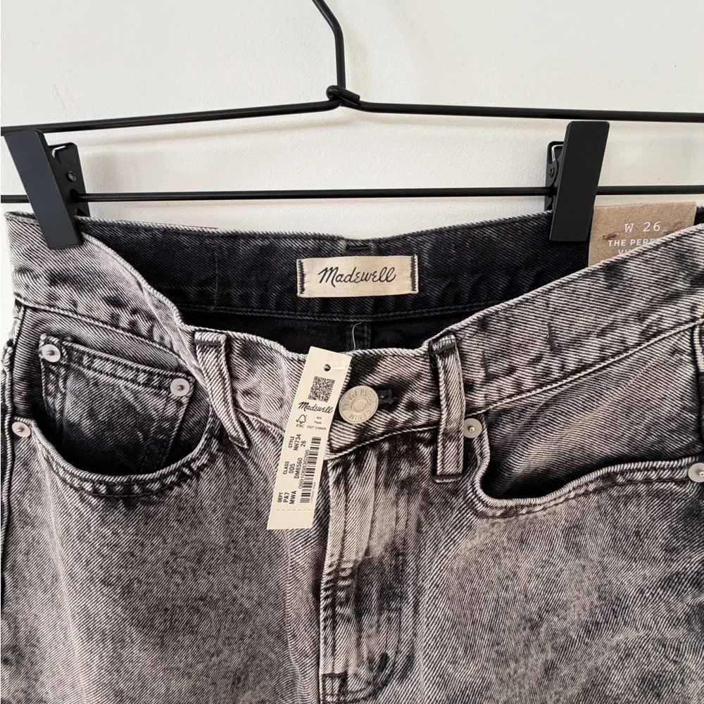 Madewell The Perfect Vintage Straight Jean Black Wash NWT - Picture 6 of 7